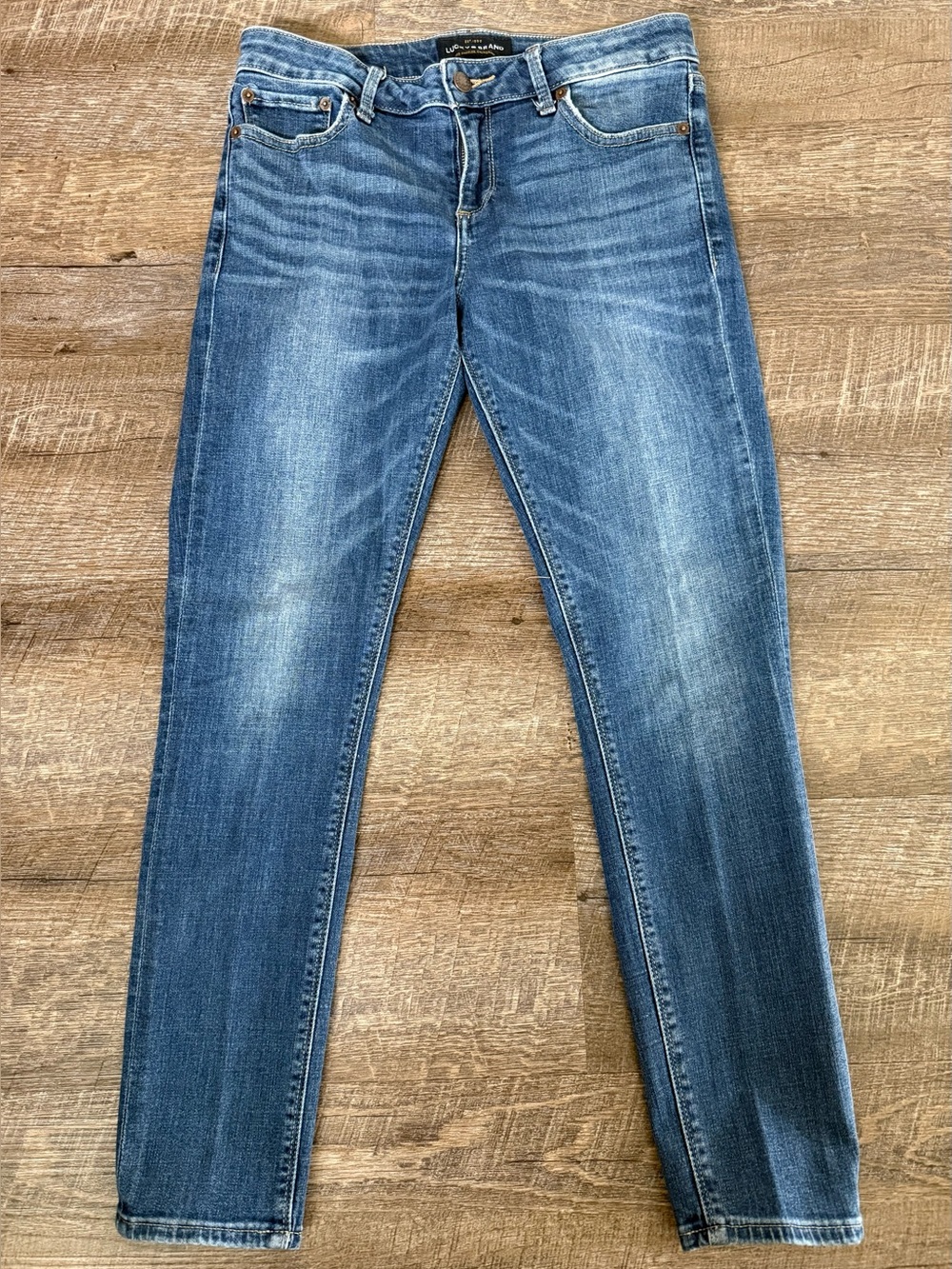 Lucky Brand Skinny Jeans in Medium Blue Wash